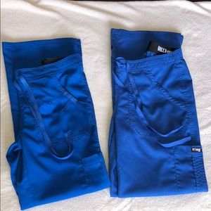 set of 2 scrub bottoms